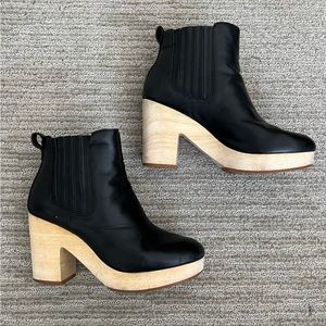 Madewell Wooden-Heel Chelsea Boot - Black - Size 8